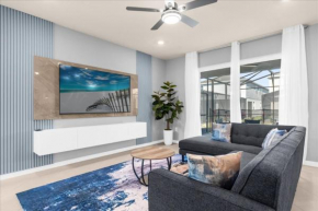 5bdrm Home with Movie Theatre, Private Heated Pool, & Game Loft